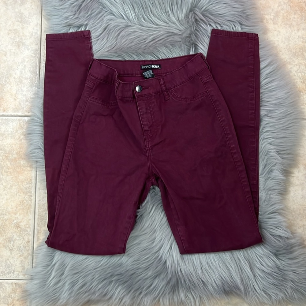 EUC Fashion Nova Burgundy Red Skinny Distressed Jeggings sz 3